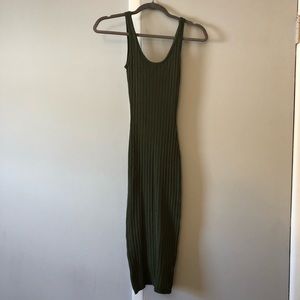 Ribbed bodycon army green dress